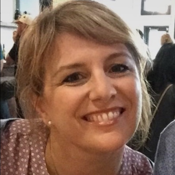 Meet your Posher, Pamela - Picture 1 of 1